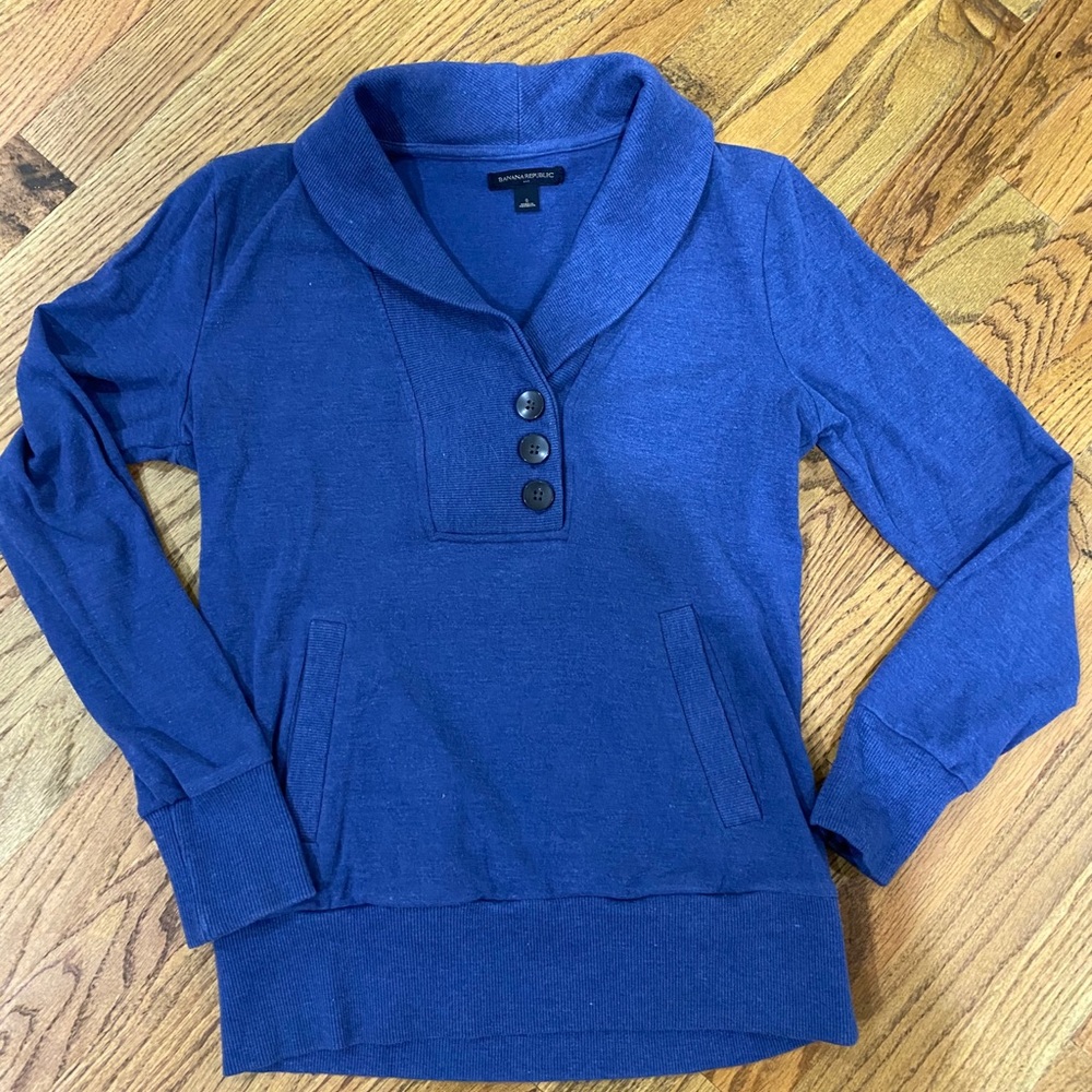 Banana Republic Sweatshirt, small